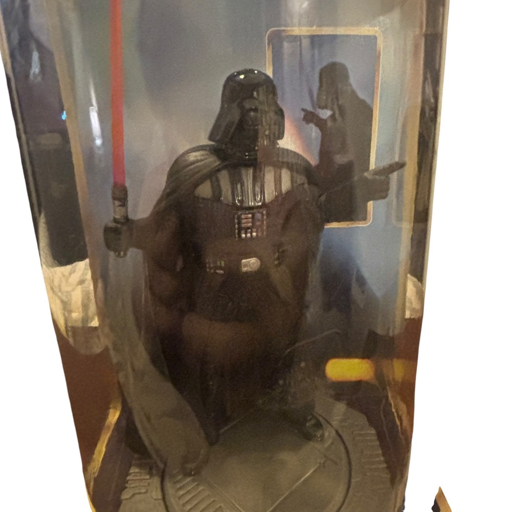 Star Wars Epic Force Darth Vader Kenner Collection Action Figure New AS IS - Picture 2 of 13
